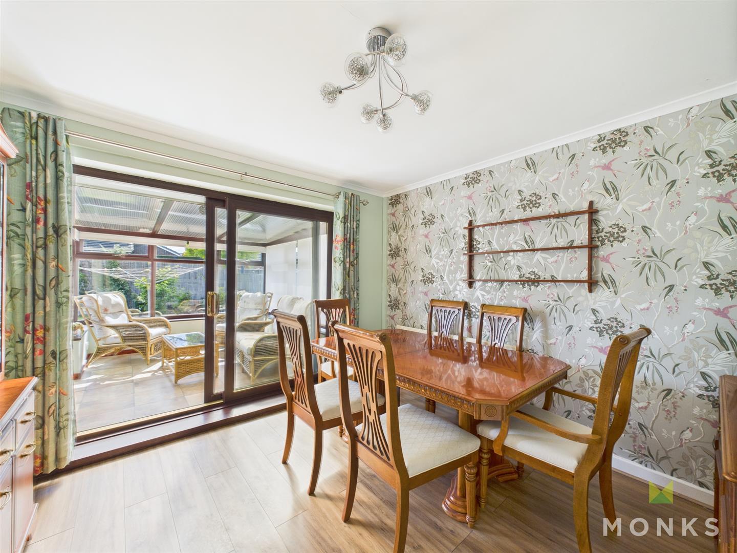 61 Bowens Field, Wem, SY4 5AR SSTC